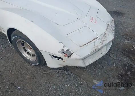 1982 Chevrolet Corvette from USA, damaged, VIN 1G1AY8780C5106178